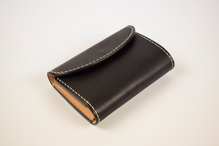 【minca】栃木レザーの三つ折り財布 ミドルサイズ ハンドステッチ滑らかな手触り/Middle wallet 01/ブラック　518