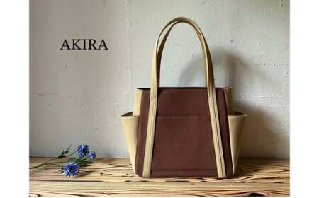 【2026年6月上旬発送開始】【 AKIRA オリジナル】【 マツコの知らない世界 で紹介されました！】 中型レディストートバッグ ダブルポケット ダークブラウン帆布×ベージュ 軽量 軽い 日本製 キ
