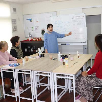 ふるさと納税 釧路市 天然100% 植物オイル使用 湿原の香りフレグランススプレー10ml F4F-5203 |  | 01