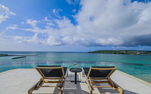 KAYATSUMA OKINAWA HOTEL&RESORT 1日2室限定料理と景色を堪能するス
