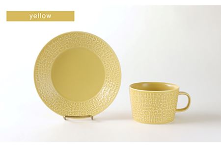 【波佐見焼】PATTERNED PLATE・MUG ペア 4点セット yellow＋cobalt blue 食器 皿 【BIRDS’ WORDS】 [CF005] 波佐見焼