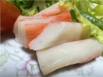 かにを使わずに作った かに香るかに風味かまぼこ 下関 IT001