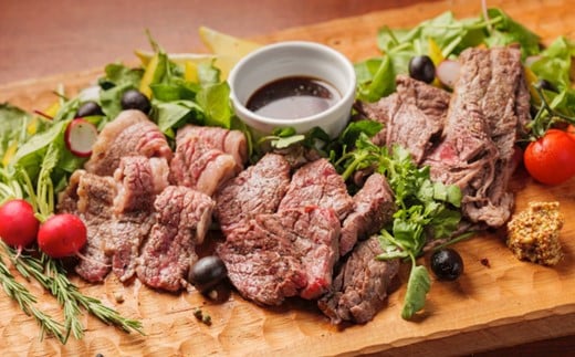 
            家族・友達とBBQ！「山形村短角牛BBQセット（冷凍：肩ロースステーキ250g×2P、上カルビ200g×1P）」いわて 山形村 短角牛 牛肉 牛 赤身 セット 国産飼料 100％ 希少 貴重 数量限定 人気 アウトドア パック
          