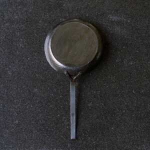 手打ち! アイアン フライパン 22cm IH対応【受注生産品】おすすめ 人気 鉄 おしゃれ 日本製 キッチン用品 キャンプ 調理器具 キッチンツール 料理道具 ギフト 祝い