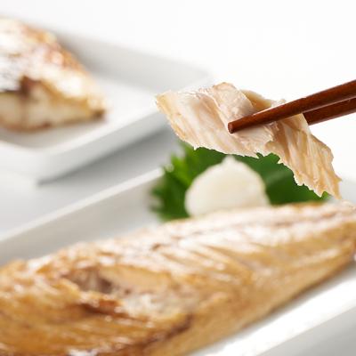 ふるさと納税 いすみ市 【レンジで簡単調理】焼き塩鮭5切と焼きさば文化干3切セット 計8枚セット |  | 02