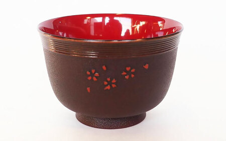 【唯一無二の手触り】しっくりと手になじみ飲みやすいと評判の汁椀  花模様