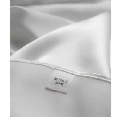 【シルクの枕カバー】×2枚 ひもで結ぶタイプ フリーサイズで大きな枕にも対応 白 無添加 ヘアケアに【1631526】