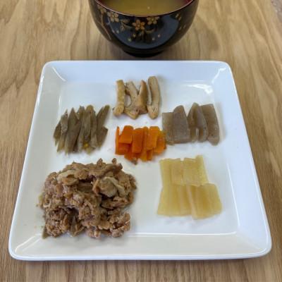 ふるさと納税 阿波市 阿波の金時豚 豚汁 5個 セット　ゴロッと具材たっぷり。食べ応え抜群。即席時短の便利品です!! |  | 01