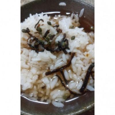 ふるさと納税 茨木市 【のし付き】塩昆布(乾燥)山椒松葉　100g×2(200g)　紙袋なし |  | 02