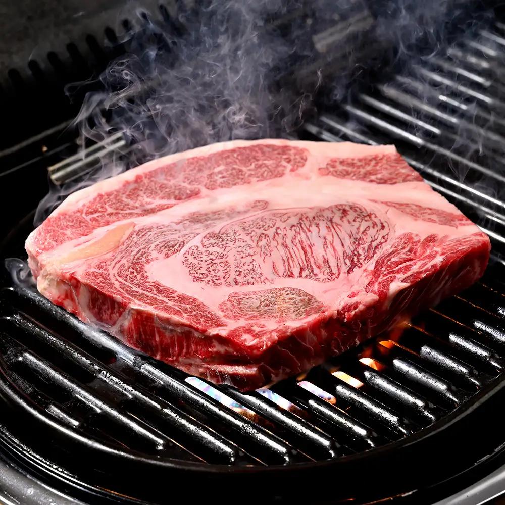  近江牛 リブロース ブロック 1kg 【BS05W】 | ステーキ 【 近江牛 】 牛肉