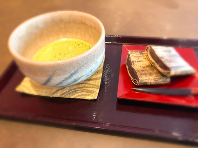 伝統和菓子職　職人が手作り　でっち羊羹８本セット【W004U1】