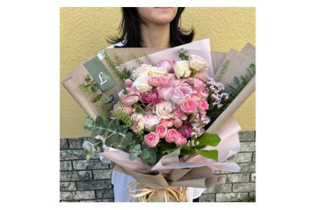 フラワー 花束 「Large」 お楽しみ 季節 の 花束 | 花 ブーケ タイプ 高さ約50cm 幅約30cm 