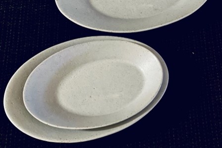 「鹿追焼」白釉楕円皿セット SKU004 【 焼き物 陶芸品   インテリア 食器  北海道  送料無料 】 SKU004