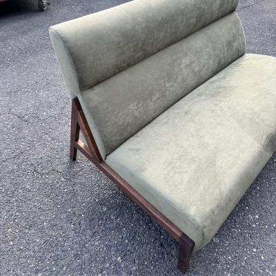 ふるさと納税 富田林市 A Sofa(エーソファ)PFスウェード【SWOF】 |  | 03