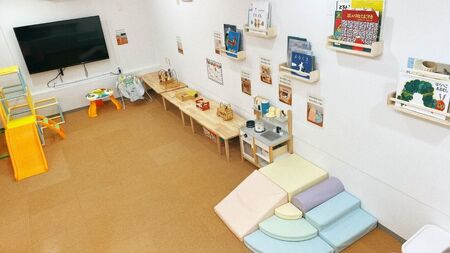 カフェとコワーキングスペースで使える利用券（4500円相当） MBAR002