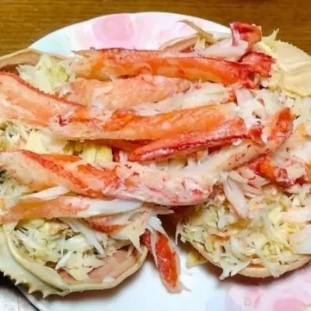 【さかなや新鮮組】鳥取県産 訳あり 浜茹で松葉ガニ1枚(900g以上)・セコガニ3枚セット 漁港直送【配送不可地域：離島・北海道・沖縄県・東北・信越、北陸】【1759711】