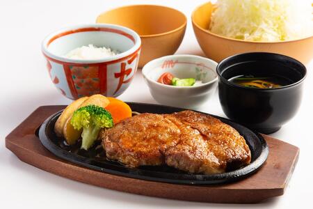 盛岡市 とんかつ【むら八】で使える商品券30000円分（500円×60枚）