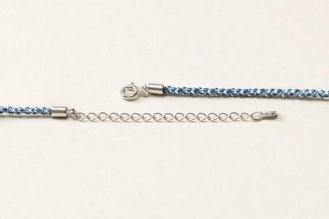 真珠とシルクのネックレス8.0mｍ　ブルー