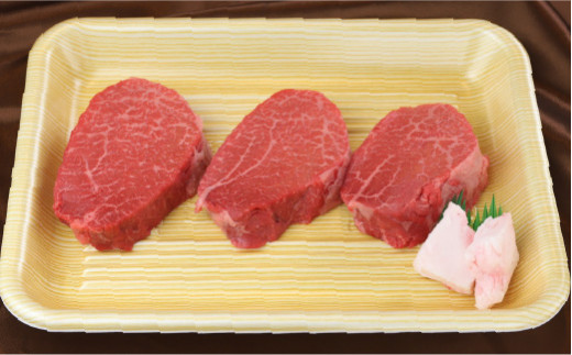 
                  【希少!!黒毛和牛】おくしり和牛 ももステーキ 選べる容量 100g×3枚・100g×6枚 | 北海道 奥尻町 送料無料
                