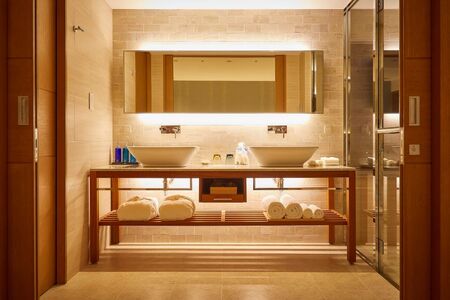 志摩観光ホテル ザ クラシック プレミアムスイート ペアご宿泊 ホテルクレジット お1人様10,000円付 / 伊勢志摩 観光 宿泊券 ホテル 〔430-01〕