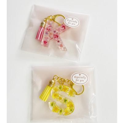 ふるさと納税 日高町 イニシャル　ハーバリウムキーホルダー　ピンク系　【N】 |  | 03