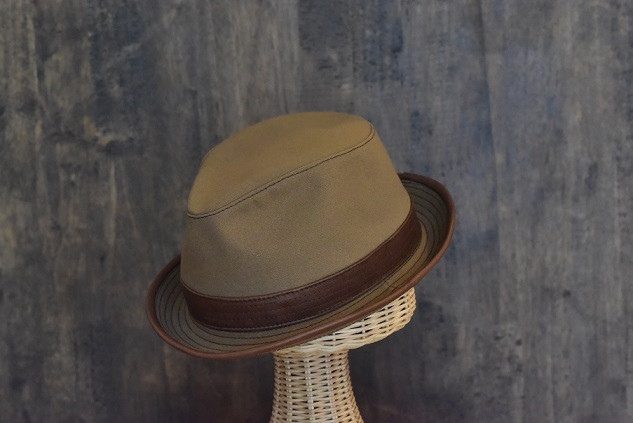 
            New Para Hat BEIGE
          