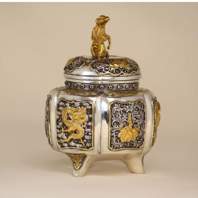 ふるさと納税 高岡市 【高岡銅器】銀製　六陵瑞鳥紋香炉(小)桐箱入り |  | 01