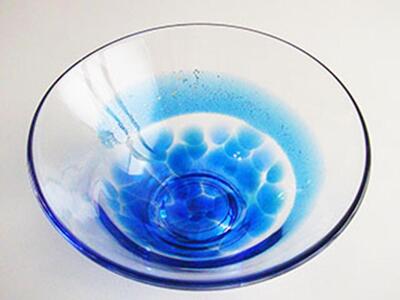 ガラス抹茶碗　(玉藻～青～)