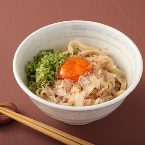 宗田節うどんとだしつゆセット（宗田節うどん 200g×2、宗田節だしつゆ（3倍濃厚）300ｍl×1）【R01045】