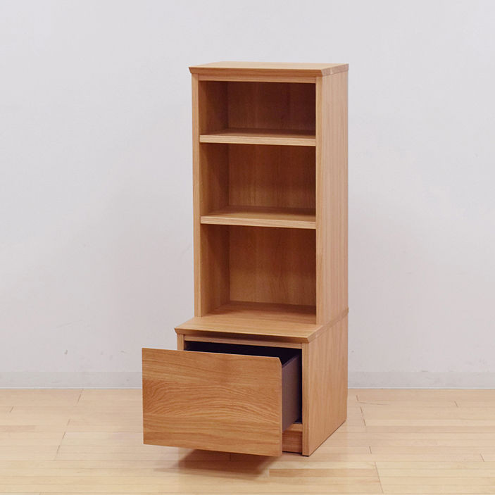 引き出しにはセルフクロージングレールを採用、残り30mmになると自動で静かに閉じます。