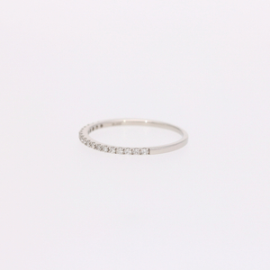 Pt900 ハーフエタニティ ダイヤ（0.10ct）リング 224254