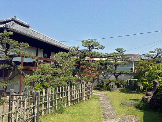中里太郎右衛門陶房