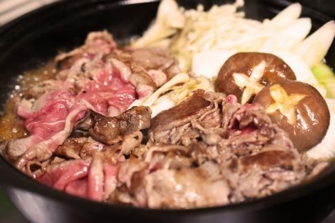 【熊野牛】赤身スライス すき焼き・しゃぶしゃぶ 700g (粉山椒付)