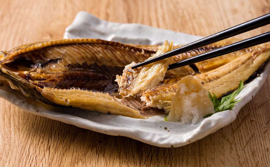 小樽の干物 真ほっけ開き（真空）2枚