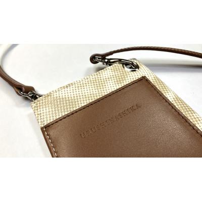 ふるさと納税 富士河口湖町 甲州印伝「URUSHINASHIKA」スマホケースB(薄茶) |  | 02