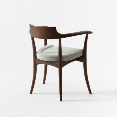 ふるさと納税 高山市 【飛騨の家具】飛騨産業　HIDA　CRESCENTアームチェア(張り座)　ウォルナット　CG301 |  | 01