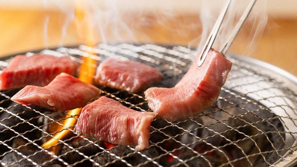 【西村ミートショップ】神戸牛 焼肉王道セット 500g（ロース＆カルビ 各250ｇ）