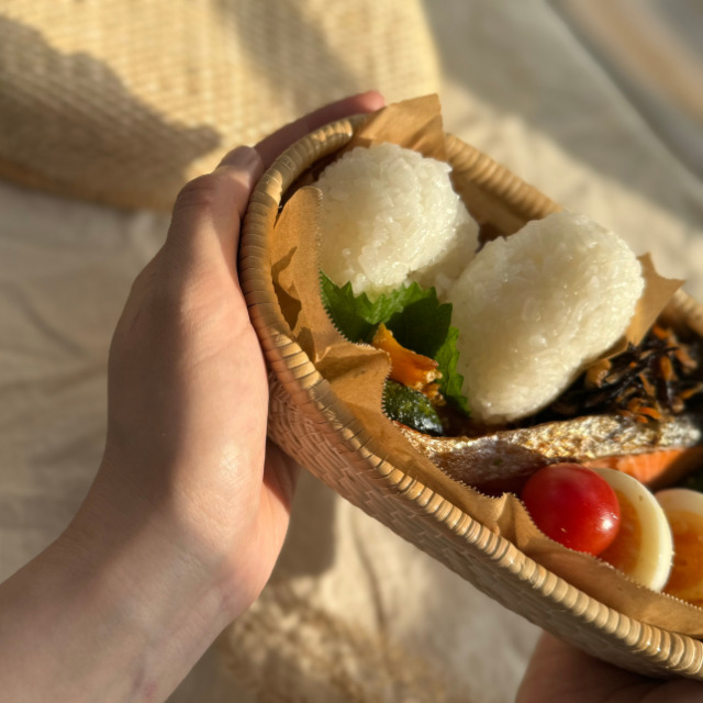 【伝統工芸品】飯行李「むすぶ」Lサイズ / 伝統工芸品 柳行李 豊岡杞柳細工 弁当箱 お弁当 行楽