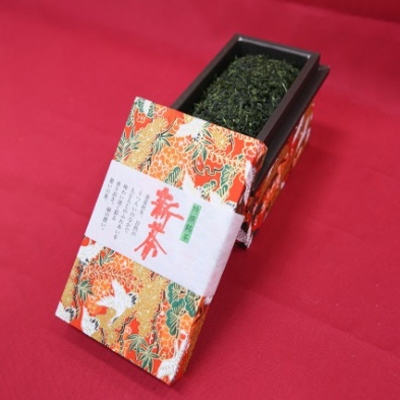 
新茶入り高級ミニ茶箱ギフト(100g×1個)【1034873】
