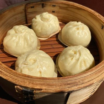 ふるさと納税 広陵町 【香り】【食感】【味】レンジOK!全てそろった肉汁あふれるヤマトポーク肉まん6個入 |  | 01