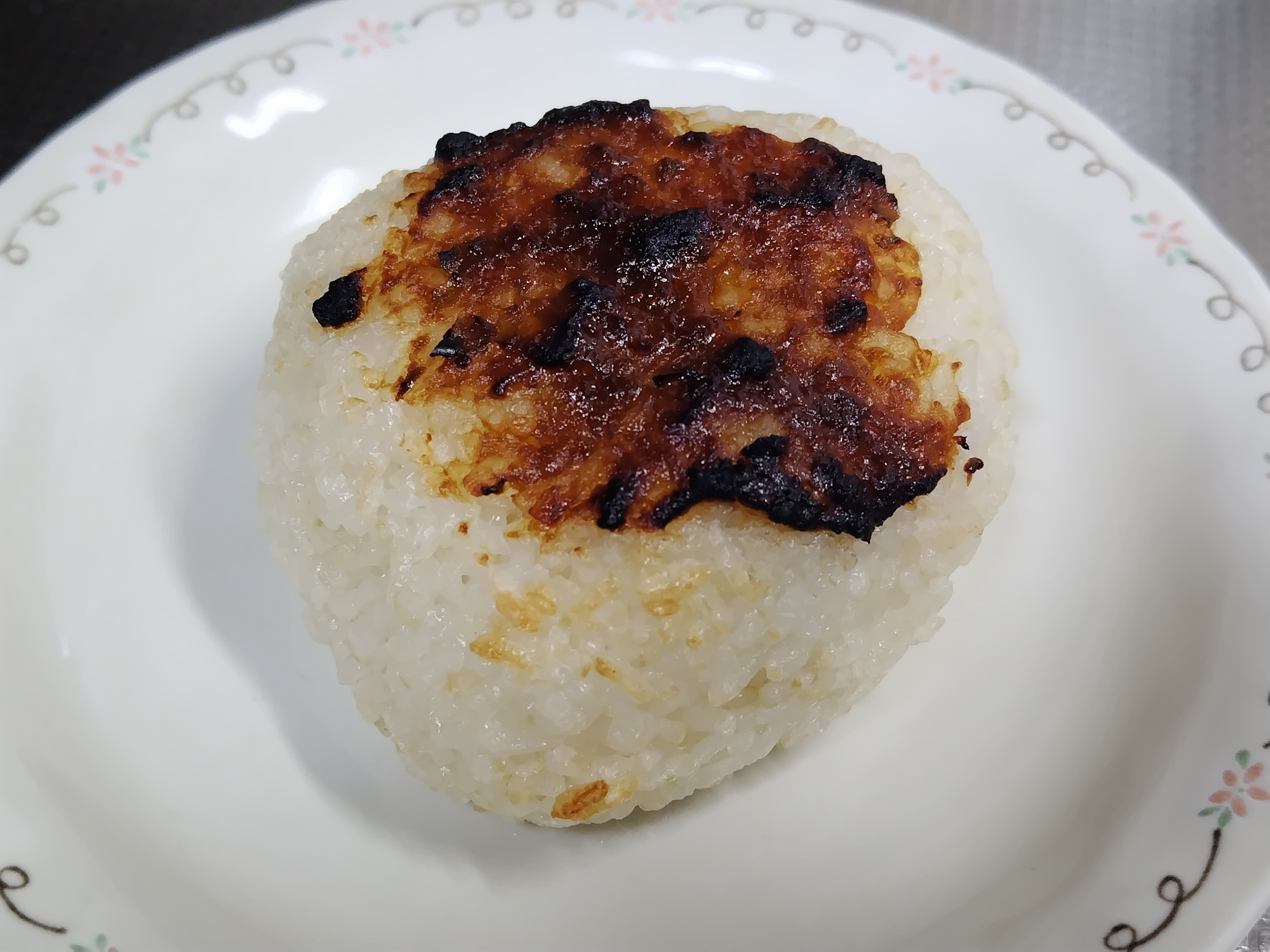 焼きおにぎりや焼きナス、野菜炒めなどに和えてもおいしく食べられます。