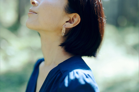 【KALCANO】小国杉ジュエリー mii-みい イヤリング ジュエリー jewelry アクセサリー レディース 熊本 阿蘇小国杉 工芸品 木製 キューブ 三粒タイプ 木糸 ギフト プレゼント Og