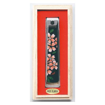 ふるさと納税 海南市 蒔絵爪切り　スワロフスキー桜　桐箱入り |  | 01