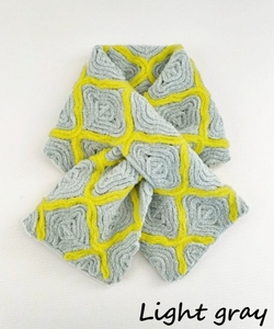 コード刺繍 ウール混ショートマフラー モロッカン柄 ライトグレー