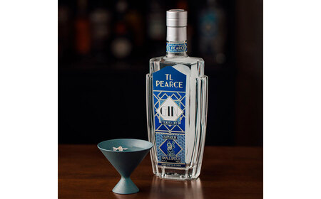 No.364 TL Pearce　トーキョードライジン　詰め合わせ　700ml 2本（ドライジン43％・秋） ／ 酒 アルコール スピリッツ 飲み比べ 贅沢 ミズナラオーク ボタニカル 深みのある味わ