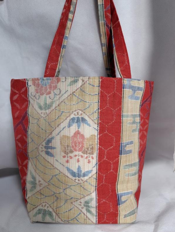 
                  本場 結城玉紬 リメイク 未使用 帯地の トートバック 本場結城紬 手作り バック [BN033ci]
                