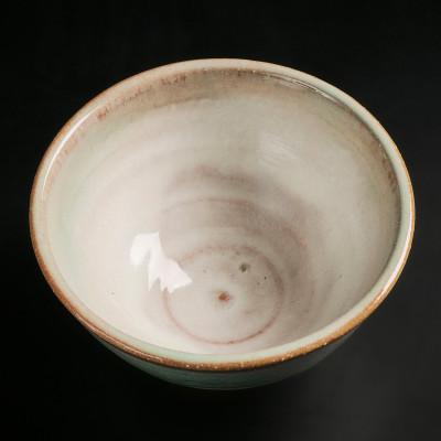 ふるさと納税 津和野町 【青山窯】鈍く深い独自の緑が特徴の綾焼き抹茶碗C |  | 02