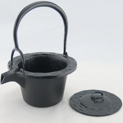 ふるさと納税 高岡市 【高岡銅器】アルミ鋳物　燗鍋　市松　黒色 |  | 02