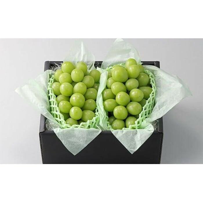 【ふるさと納税】【内容量が選べる】ぶどう 2026年 農家こだわりのシャインマスカット 2房 合計約1.0kg又は2房 合計約1.2kg | フルーツ 果物 くだもの ぶどう ブドウ シャインマスカット 岡山県産 人気 おすすめ 送料無料 ギフト