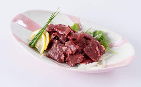 熊本 馬刺し 心臓(ハツ)切り落とし  約500g（約100g×5P)  馬刺しハツ[AYAF069]